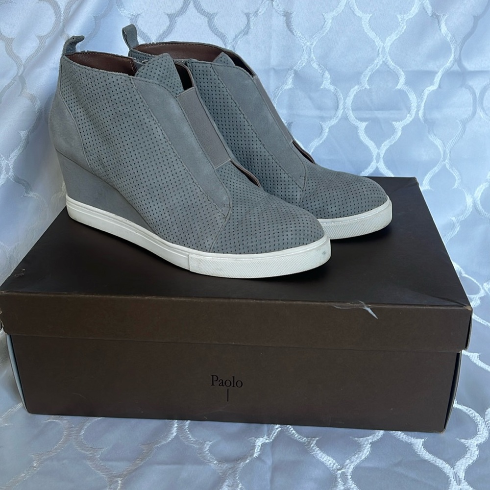 suede ankle boots